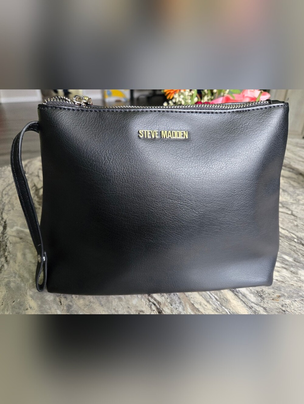 Steve Madden Large Black Zippered Accessory Bag With Button Clip